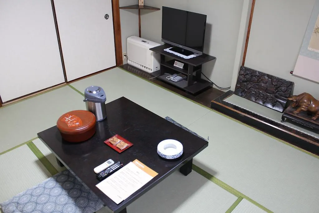 Kinokuniya Ryokan Hotel Fujisawa 2*,