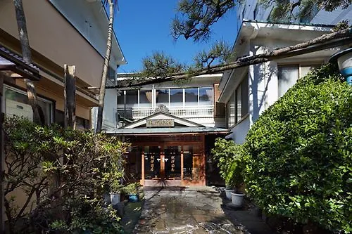 Kinokuniya Ryokan Fujisawa 2*,